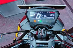 The updated dash now shows call and notification alerts via Bluetooth.